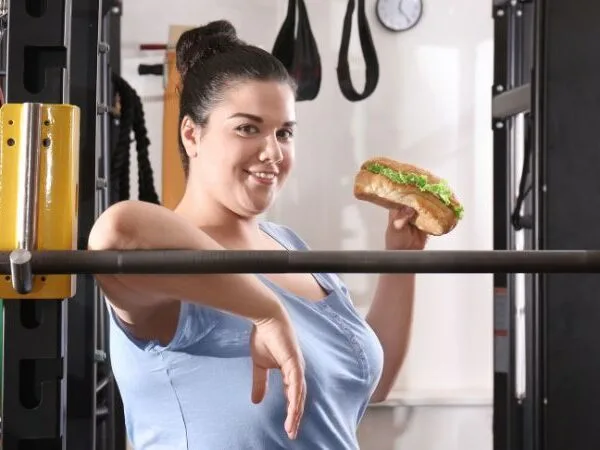 3 Alimentos que debes evitar para Bajar de peso