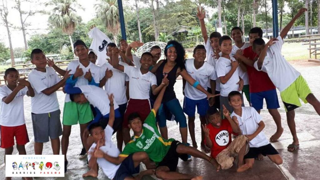 pearl fitness voluntariado en barrios panama