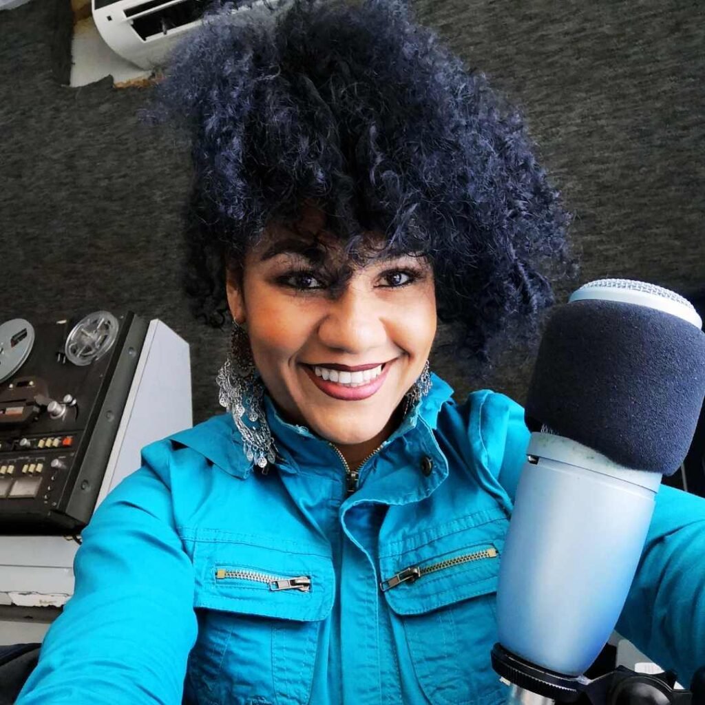 Podcast 31 locutora en radio la gran cadena exitosa panama